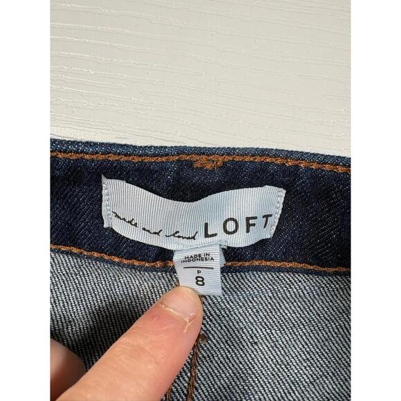 NWT Loft Long Blue Denim Jean Skirt Back Slit Size Petite 8 (A30) - Picture 4 of 6